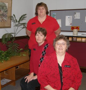 (L-R) Amy Michlitsch,  Kathy Ludwig, Rita Trygstad